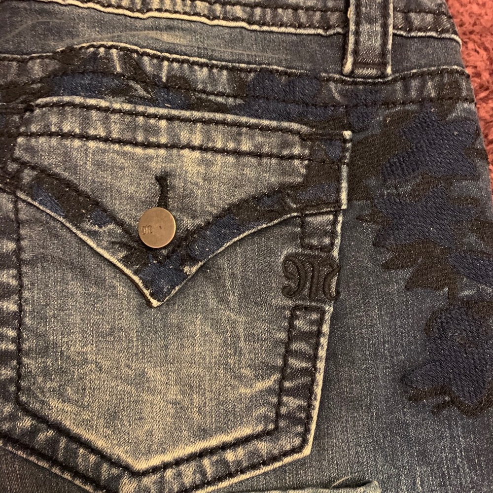33X30 Skinny Miss Me Jeans